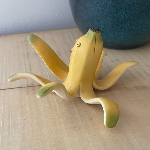 $49 SALE Enesco Home Grown 2005 Banana Octopus Recipe Holder Collectible Figure - Picture 2 of 6